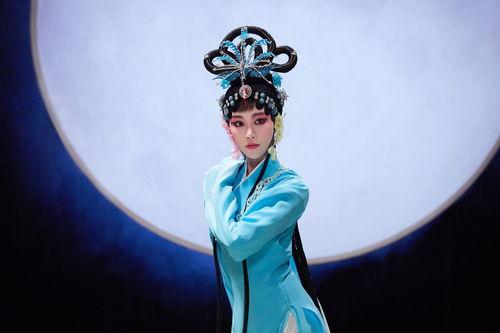 女明星青衣是什么意思,揭秘女明星背后的神秘面纱